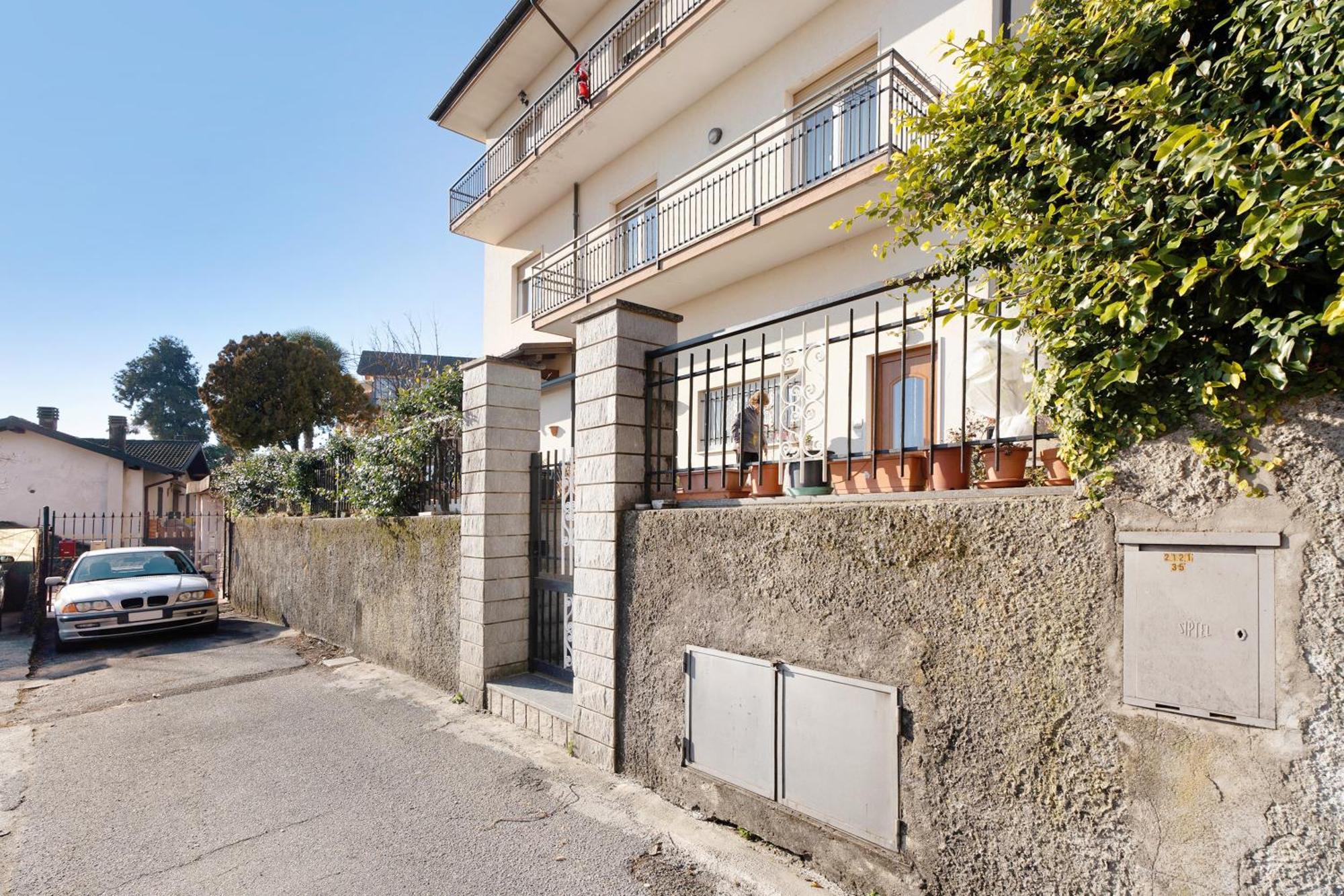 Casa Bella Daire Intra Dış mekan fotoğraf
